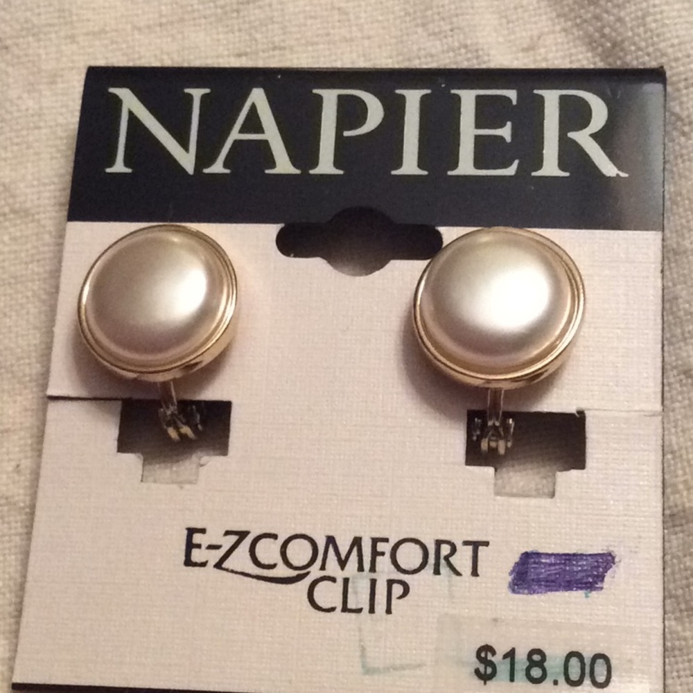 Napier E-Z Comfort Clip-On - Picture 2 of 7
